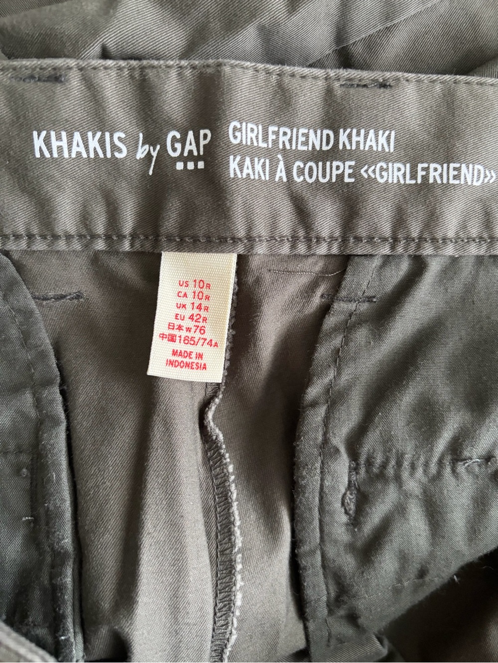 GAP Women's Olive Girlfriend Khakis Pants - Picture 4 of 5